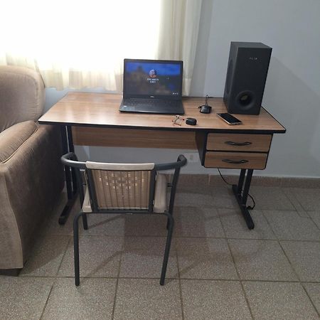 Apartamento Com Estacionamento, Wi-Fi, Ar Condicionado A 300 Metros Da Praia Da Enseada No Guaruja. ภายนอก รูปภาพ