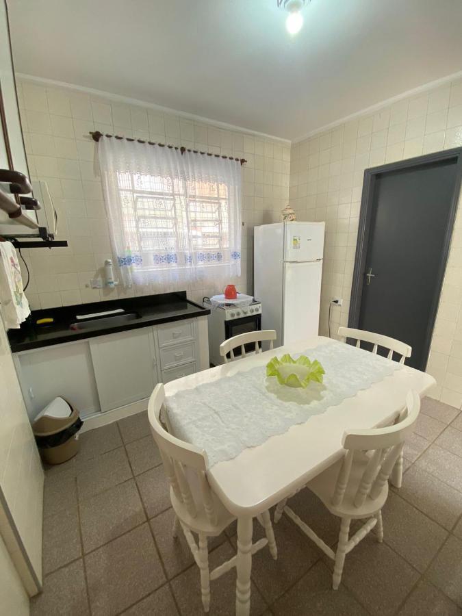 Apartamento Com Estacionamento, Wi-Fi, Ar Condicionado A 300 Metros Da Praia Da Enseada No Guaruja. ภายนอก รูปภาพ