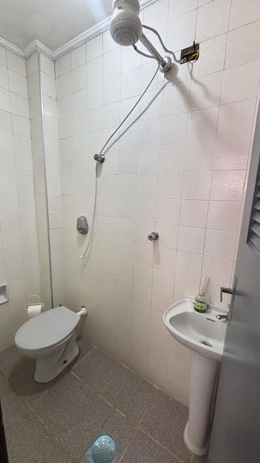 Apartamento Com Estacionamento, Wi-Fi, Ar Condicionado A 300 Metros Da Praia Da Enseada No Guaruja. ภายนอก รูปภาพ